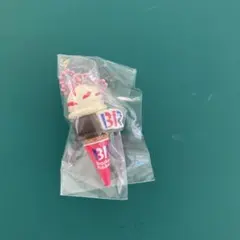 サーティワンアイスクリームマスコットグミ　ストロベリーチーズケーキ・チョコレート