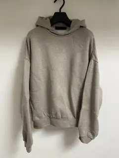 ESSENTIALS FEAR OF GOD ベージュパーカー