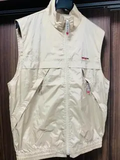 【新品・未着用】M・U SPORTSゴルフベスト（Mサイズ相当）【生産終了品】