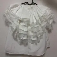 Bibiy. COLENNE RUFFLE TOP ホワイト - メルカリ