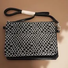 Item thumbnail for item 17b6ae0c-37b8-4f38-9c57-26049bc10bab