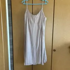 ストライプ柄キャミソールロングワンピース　白とピンク
