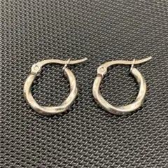 ツイストフープピアス 両耳ペア シルバー