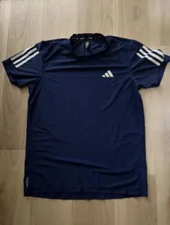adidas ランニングTシャツのサムネイル