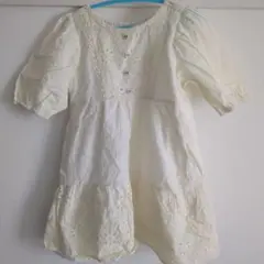 petit main 薄い黄色刺繍ワンピース 100