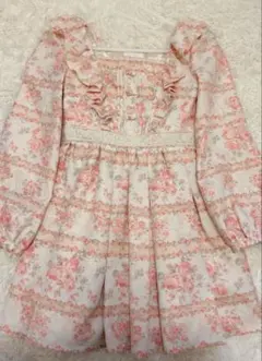 LizLisa　リズリサ　 花柄フリル長袖ワンピース