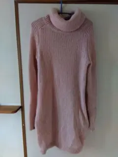 タートルネック ニットワンピース ピンク
