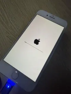 Apple iPhone 7 本体 バッテリー75%
