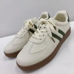 新品★レディース★24.5cm★ジャーマントレーナースニーカー 薄茶色 3467のサムネイル