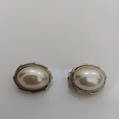 Item thumbnail for item fe7d1d37-5eb2-408d-8244-69440ced3296