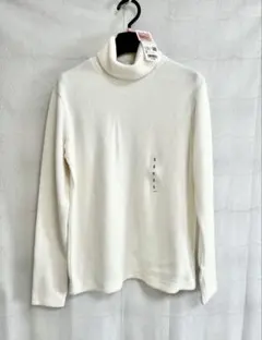 新品未使用ユニクロ　ヒートテック　フリース　タートルネック Sサイズ