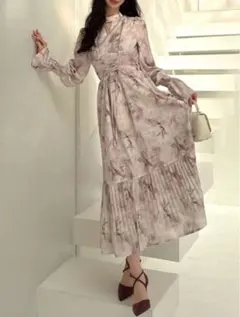 ROYAL PARTY 大人気ニュアンス柄フレアワンピース ピンクベージュ