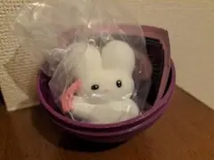 beco+81 カプセルト BANG! しりみみうさぎ