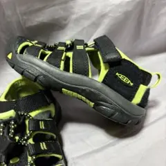 Item thumbnail for item c9af7e77-1db3-4c09-8903-87a8ebde07cf