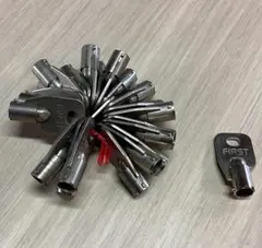 Item thumbnail for item 92c0eaf7-66b1-40ea-a9f9-da04a1485fc4