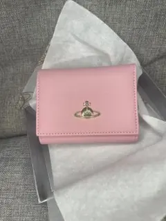 【♡新品未使用♡】Vivienne Westwood 三つ折り財布 ピンク 人気 新品未使用 Vivienne Westwood 三つ折り財布 ピンク - メルカリ