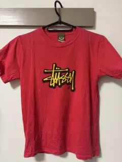 美品 早い者勝ち STUSSY Tシャツ レッド ロゴプリント 半袖のサムネイル
