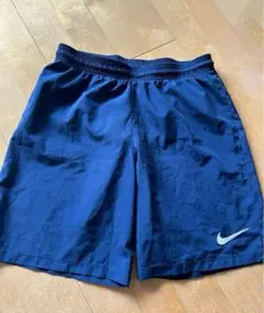 NIKEドライフィットショートパンツ　ネイビー　メンズL