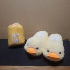 ヒヨコの着ぐるみパジャマと、ヒヨコのスリッパセット！(冬用)