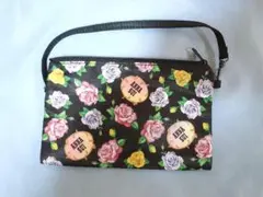 ANNA SUI 花柄ポーチ ストラップ付き