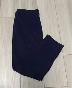 ユニクロ　ウルトラストレッチクロップドレギンスパンツ　レディース　Uniqlo