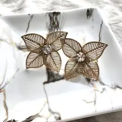 エリザベスバウワー　イヤリング　クリップ