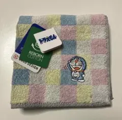 新品　ドラえもん　50周年 ピンク　タオルハンカチ　ハンドタオル　ギフト