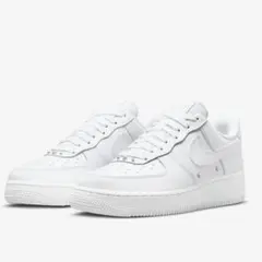 NIKE WMS AIR FORCE 1 '07 SE DQ0231-100
