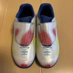 umbro トレーニングシューズ