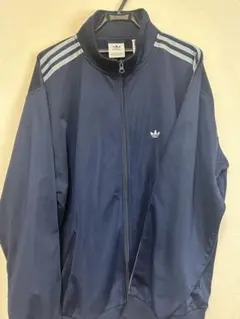 adidas ネイビー ジップアップジャケット