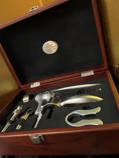 非売品 MASERATI 100周年記念 ワインツールセット - メルカリ