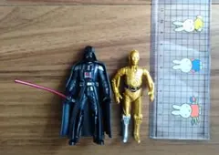 スター・ウォーズ　メタコレフィギュア2個セット　ダース・ベイダーC-3PO