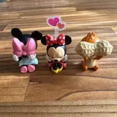 ミニーマウスとチップ カプセルトイセット