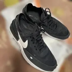 ナイキNIKE スニーカー　メッシュのサムネイル