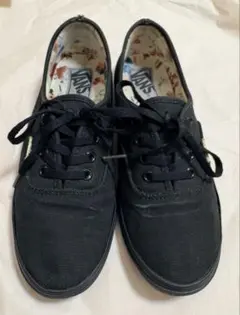 【VANS】Authenticディズニーコラボ　23.5