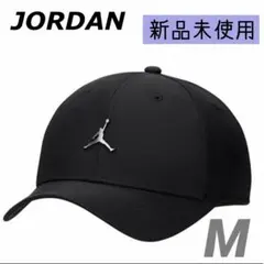 ジョーダン／【ブラック】メタルロゴ　アジャスタブル　ジャンプマン　キャップ　M