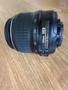 AF-S DX NIKKOR 18-55mm f/3.5-5.6G IIのサムネイル
