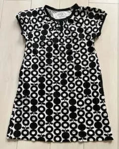 美品　BeBe 半袖ワンピース　130cm