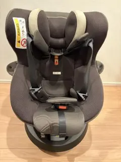 エールベベ クルット5i グランス