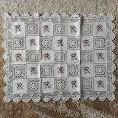 戸塚刺繍 手刺繍テーブルクロス マルチクロス 花柄 レース編み