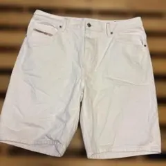 Diesel ホワイトデニム ショートパンツ