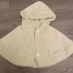 西松屋 フード付きファーポンチョ オフホワイト　80-95