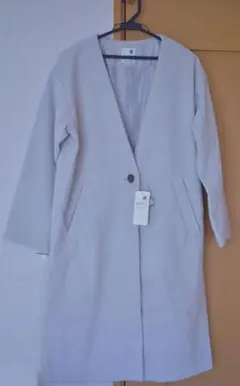 値下げ【新品未使用】アースミュージック&エコロジー　ノーカラーコート　M グレー