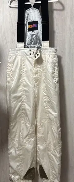 Item thumbnail for item a6ed621a-e6d9-44c5-908d-22d75d00c7ec