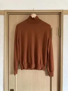 auralee タートルネックニットのサムネイル