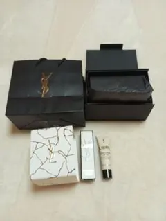 イブサンローラン　ハンドクリーム　リブレ　30ml