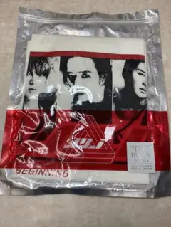JYJ The Beginning 初回限定特典Tシャツ　新品のサムネイル