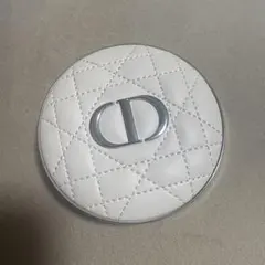 DIOR ディオールスキン フォーエヴァー ヌードマットフィルター 01フェアーのサムネイル