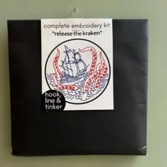 カナダ/ 刺繍キット release the kraken