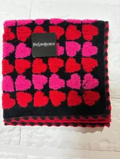 【未使用品】イヴ・サンローラン　ハート柄　タオルハンカチ
